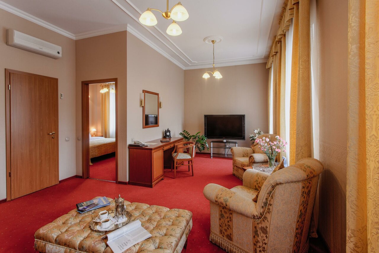 Отель Купеческий Красноярск