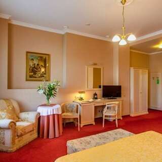 Отель Купеческий Красноярск Полулюкс-5